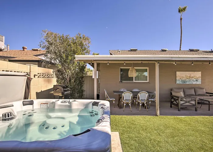 3 Mi To Asu: Getaway W/ Heated Pool Holiday home *